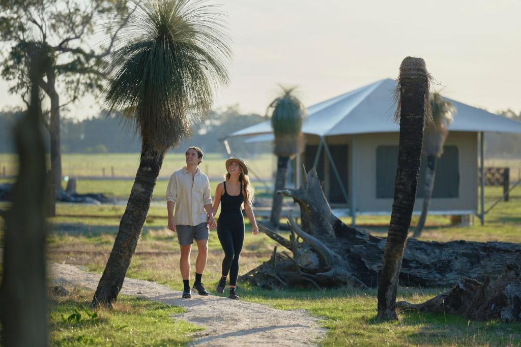 Couple at Off-Grid Glamping Willow Wood Retreat