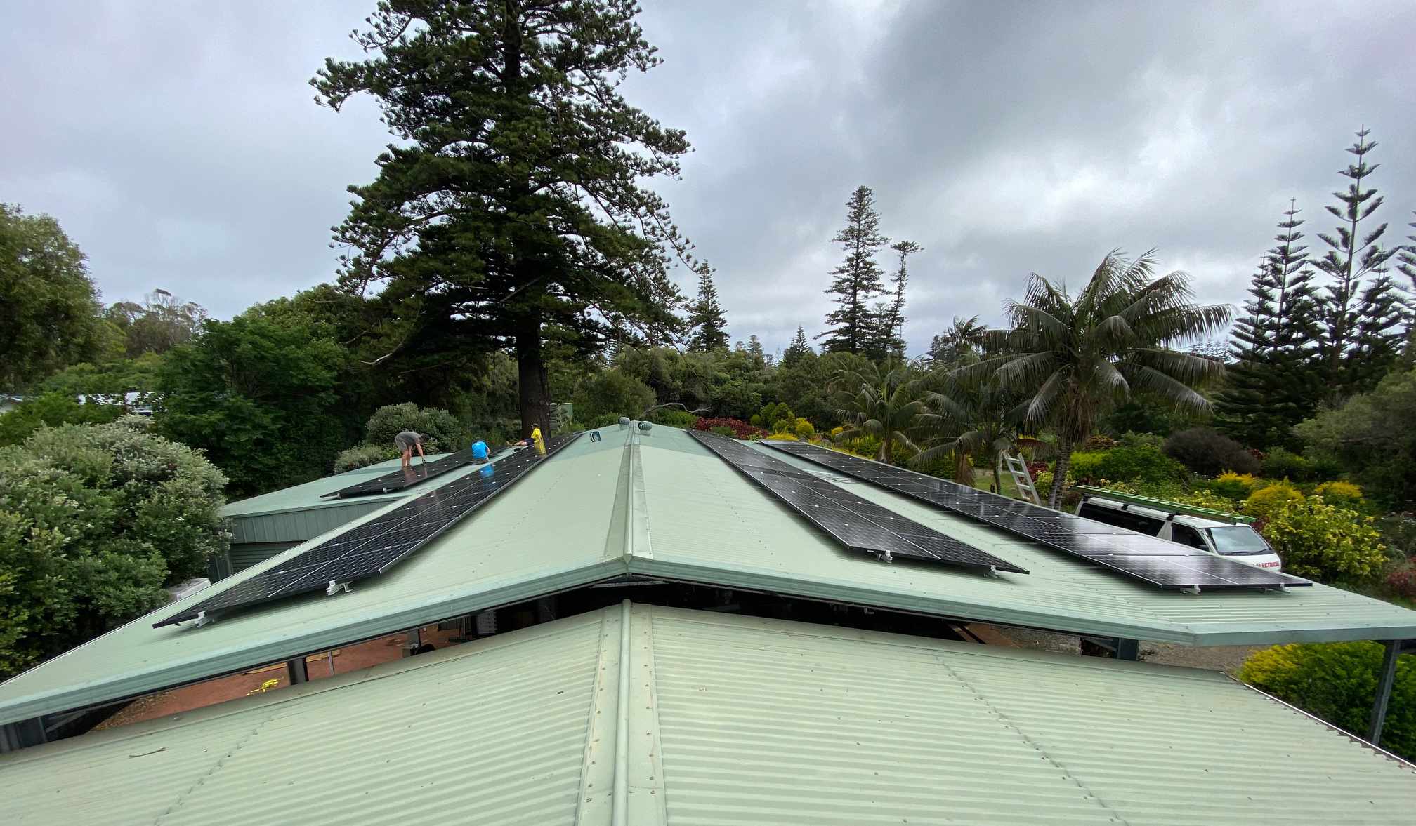 Solar Array For Battery System